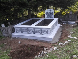 Çift Mezar