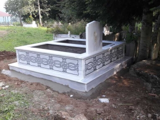 Çift Mezar