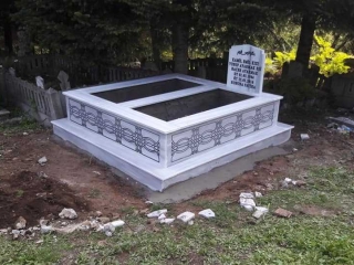 Çift Mezar