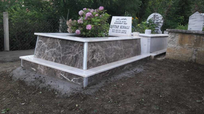 Emprador Mezar